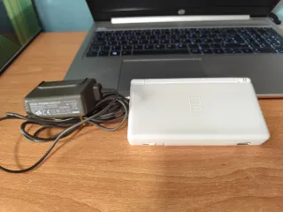 Nintendo DS Lite Blanca como nueva