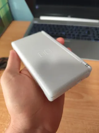 Nintendo DS Lite Blanca como nueva