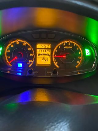 Suzuki Burgman 200cc Moto