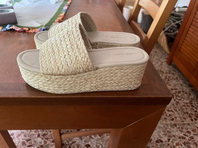 Cuña rafia beige