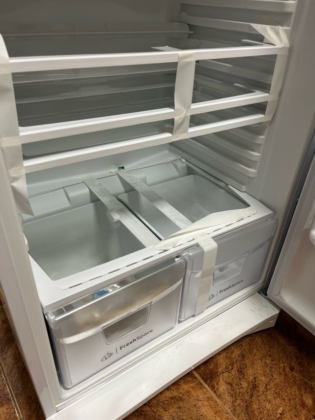 frigorífico Indesit 70 ancho AA