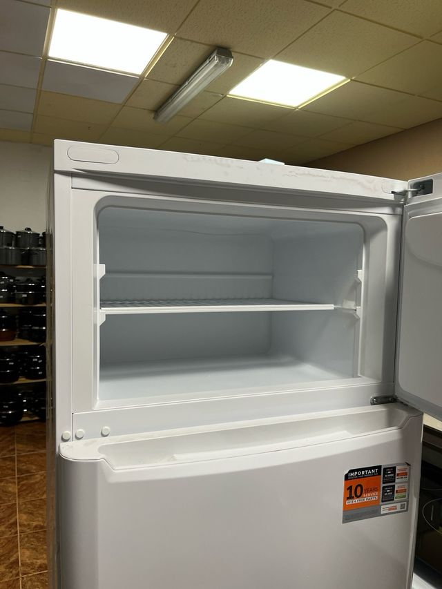 frigorífico Indesit 70 ancho AA
