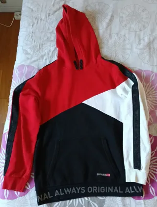 Chándal niño 16 años rojo y negro. 170-176 cm