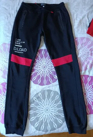 Chándal niño 16 años rojo y negro. 170-176 cm