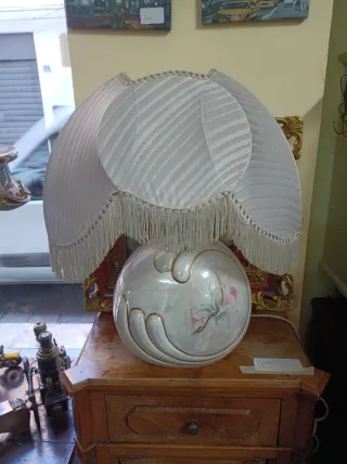 Lampada vintage in ceramica e tessuto