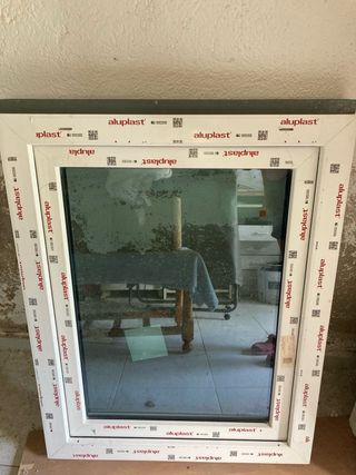 Ventana PVC Nueva 87x67