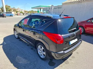 Peugeot 207 2012