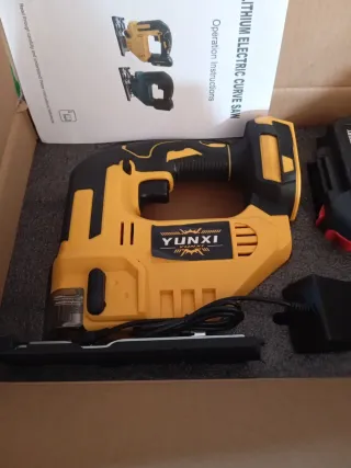 Sierra Caladora a Batería YUNXI