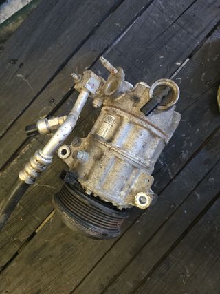 Compresor a4 b8 2012