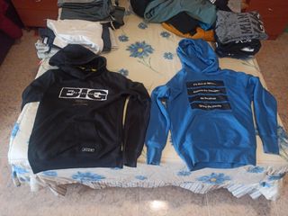 Sudaderas Negra y Azul con Estampado