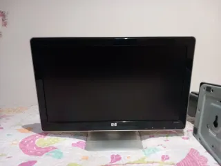 Pantalla HP 20 Negra