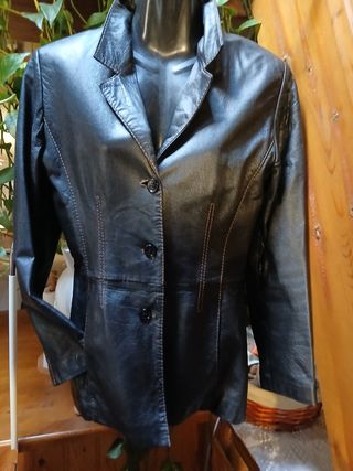 Chaqueta de piel Talla 40