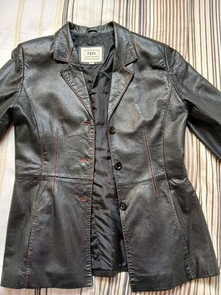 Chaqueta de piel Talla 40