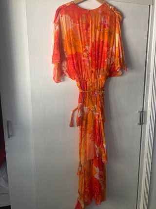 Vestido vaporoso estampado naranja