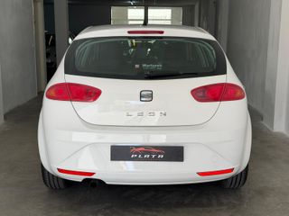 SEAT Leon etiqueta C verde