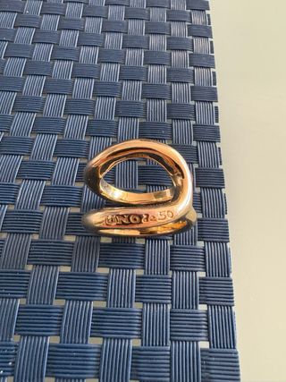 Anillo UNO de 50 bañado en oro 18k