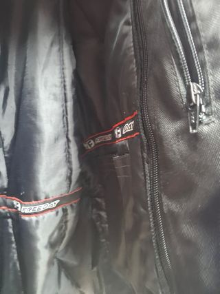Chaqueta de moto FREEDAY con protectores