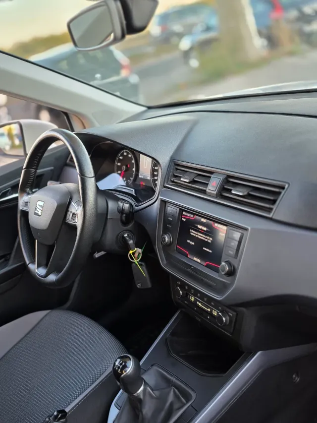 SEAT ARONA 2022 EN OFERTA