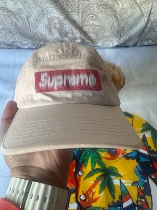 Gorra Supreme Rosa