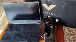 Portátil HP Victus 15-fa2005ns 15.6" Intel Core 7 