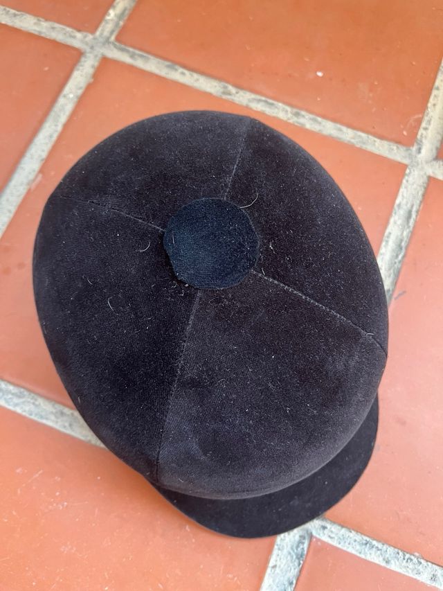 Casco de hípica negro