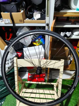 Par de Ruedas Bici Carretera B-Twin  Aero. Nuevas