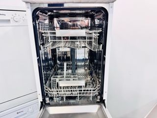 LAVAVAJILLAS TEKA BLANCO 45 CM A++
2 BANDEJAS!!