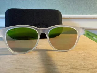 Gafas de Sol Arnette Blancas y Verdes