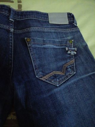 Pantalón vaquero Bershka mujer talla 38