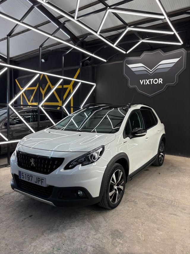 Peugeot 2008 1.2 GT Line PureTech S&S 130