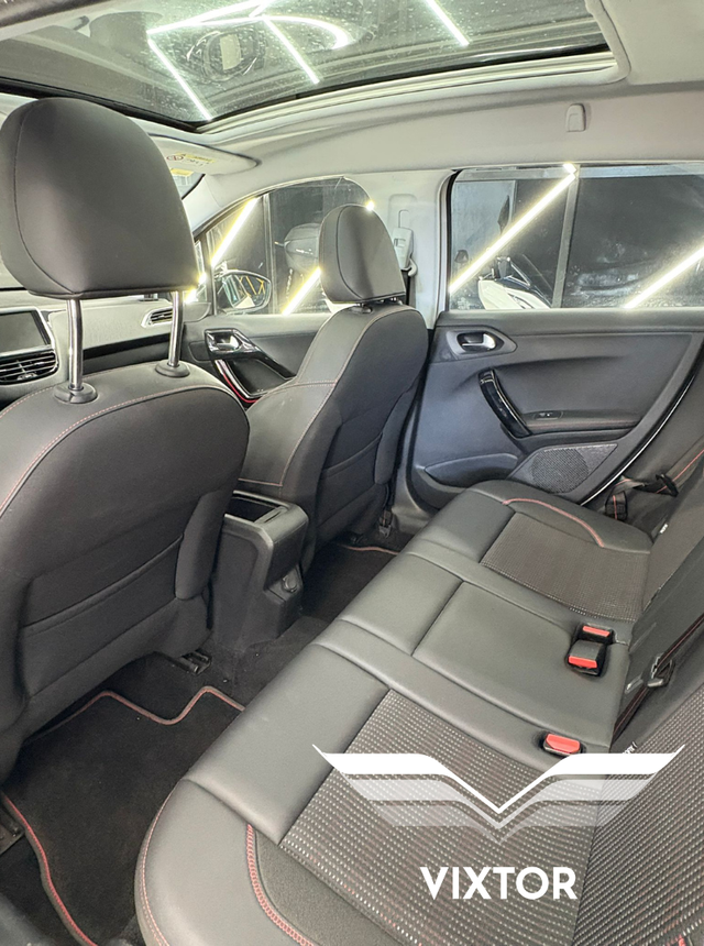 Peugeot 2008 1.2 GT Line PureTech S&S 130