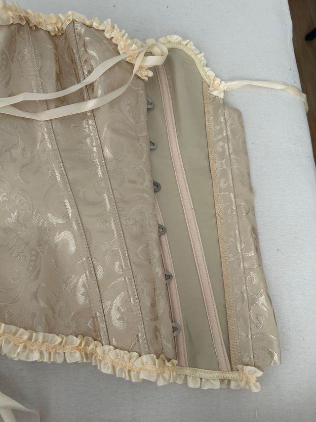 Disfraz La Bella y la Bestia Beige