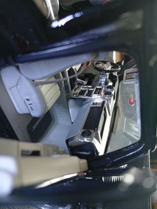 Maisto H2 Hummer Tuning 1:18 Negro