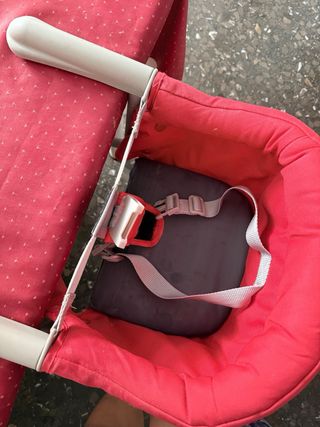 Trona portátil para mesa de la marca inglesina