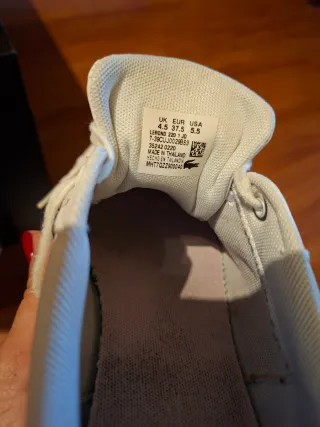 Zapatillas Lacoste Blancas y Multicolor