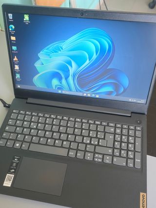 Notebook Lenovo Nero