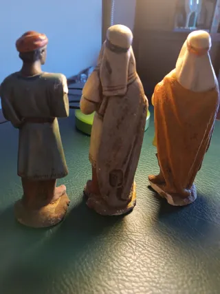 Antiguos Reyes Magos de Olot,en pasta de madera.