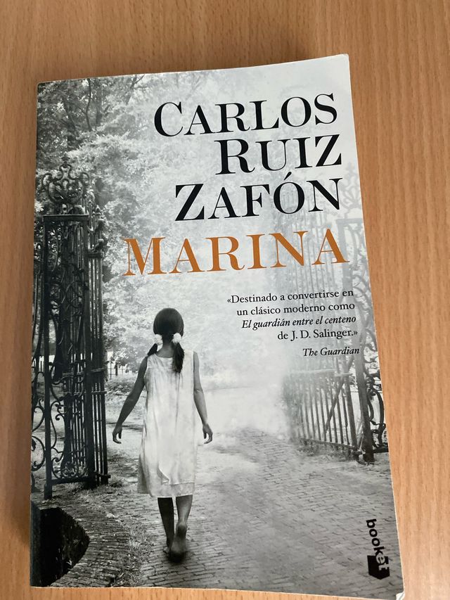 Marina (Spanish Edition)