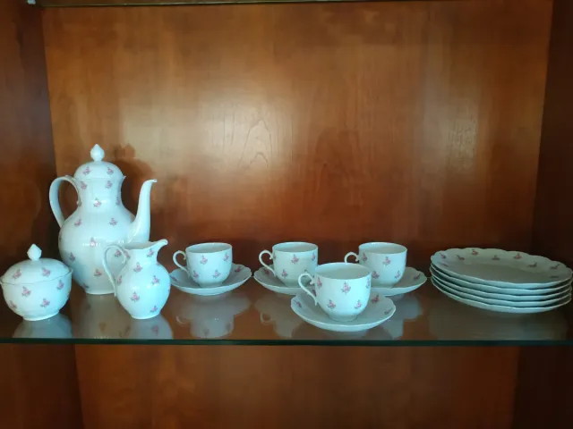 Juego de café porcelana flores rosas