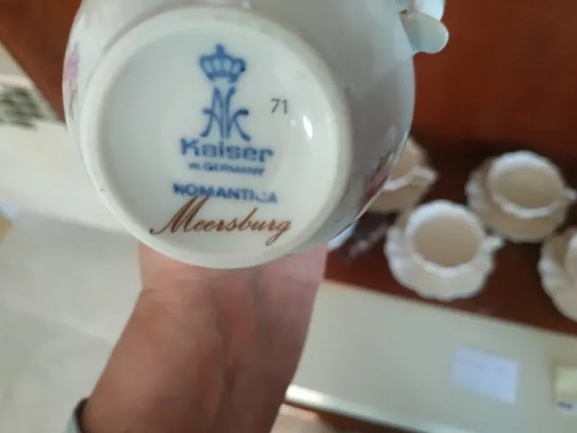 Juego de café porcelana flores rosas