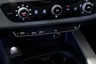 Audi A4   Advanced 30 TDI 100kW 136CV S tronic 