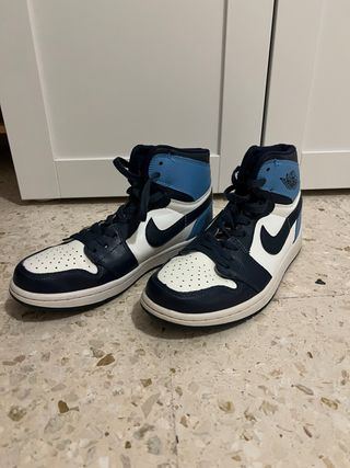 Jordan Retro 1 Azul y Blanco