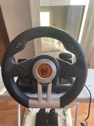 Volante Gaming con Pedales