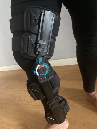 Rodillera Inmovilizadora Graduable