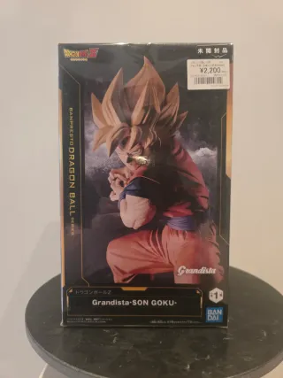 Goku Super Saiyan Grandista Banpresto Figure