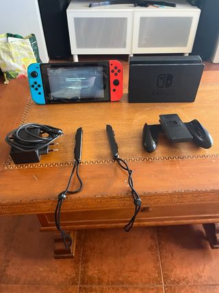 Nintendo Switch 