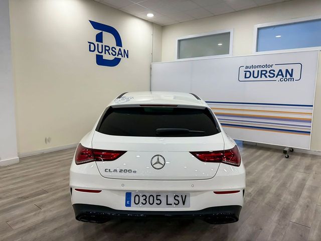 Mercedes CLA MERCEDES-BENZ   200 D DCT Shooting Brake