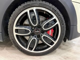 MINI Cooper JOHN COOPER WORKS