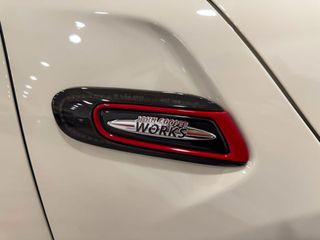 MINI Cooper   JOHN COOPER WORKS 