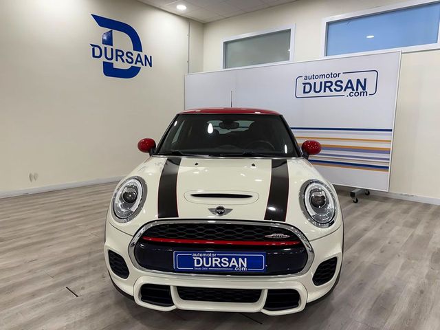 MINI Cooper   JOHN COOPER WORKS